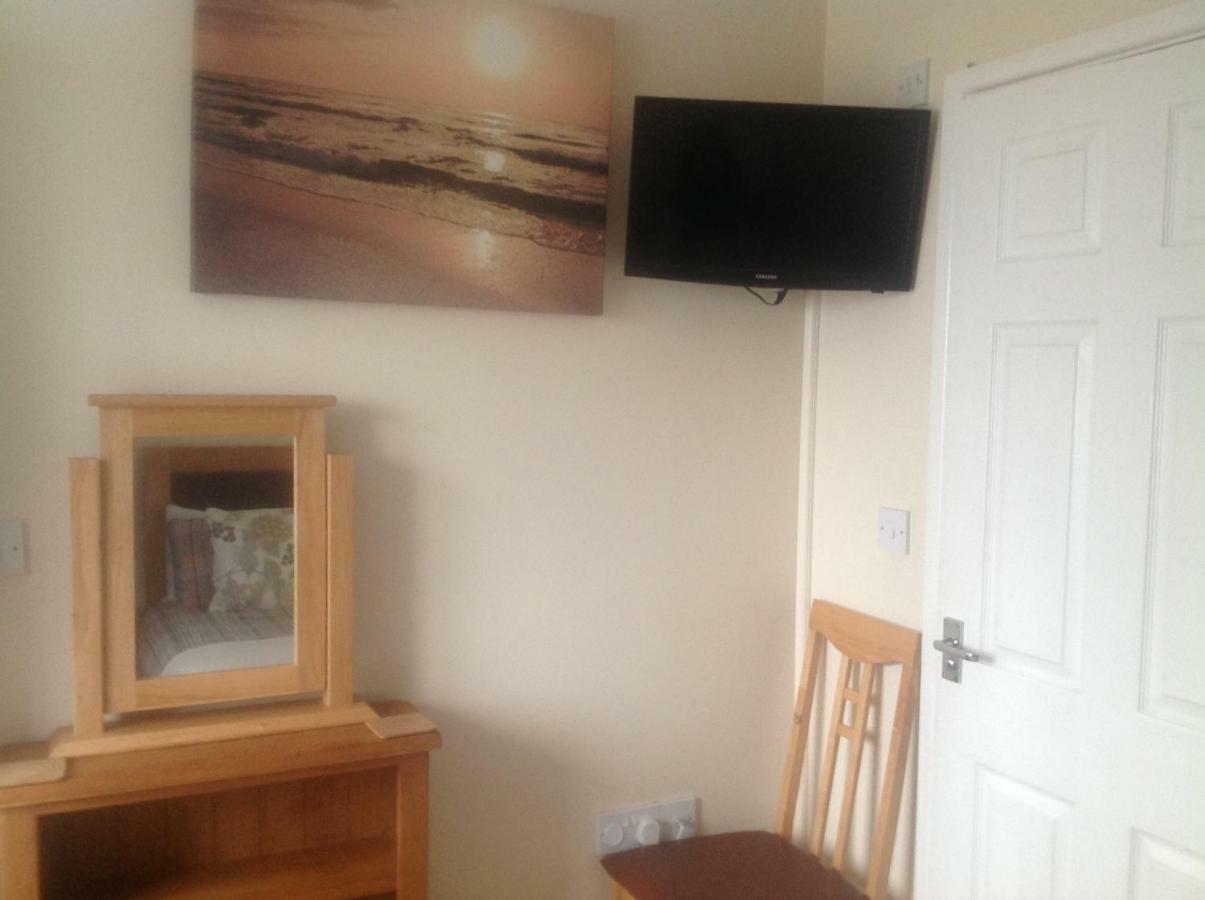 Crossways Tavern * Exeter
